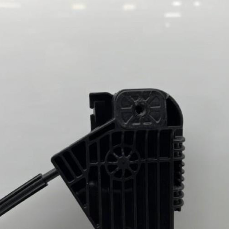 Leve vitre electrique avant droit PEUGEOT 208 2 Photo n°5