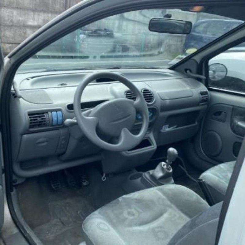 Feu arriere principal droit (feux) RENAULT TWINGO 1 Photo n°18
