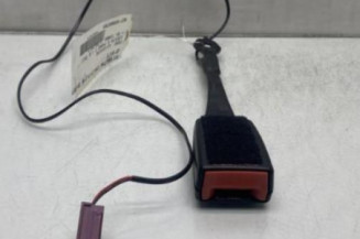 Attache ceinture avant droit FORD FIESTA 6