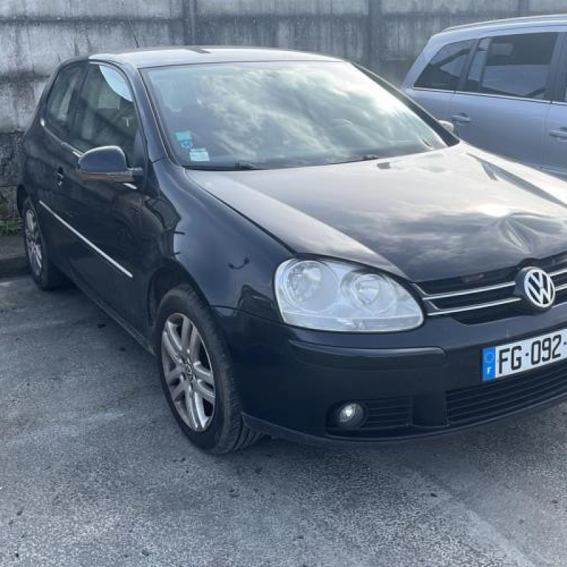 Feu arriere principal droit (feux) VOLKSWAGEN GOLF 5 Photo n°10