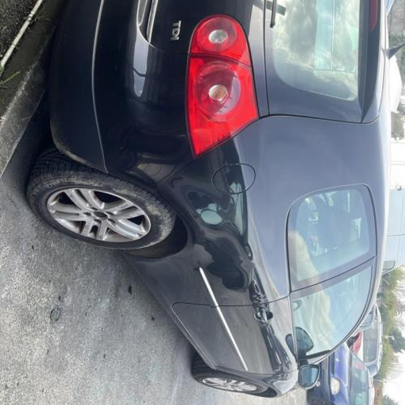 Feu arriere principal droit (feux) VOLKSWAGEN GOLF 5 Photo n°11