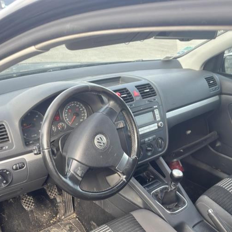 Feu arriere principal droit (feux) VOLKSWAGEN GOLF 5 Photo n°14