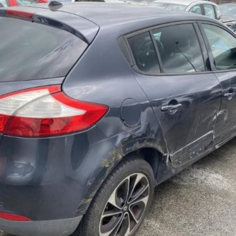 Charniere de capot RENAULT MEGANE 3 Photo n°8