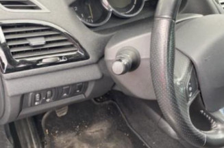 Charniere de capot RENAULT MEGANE 3