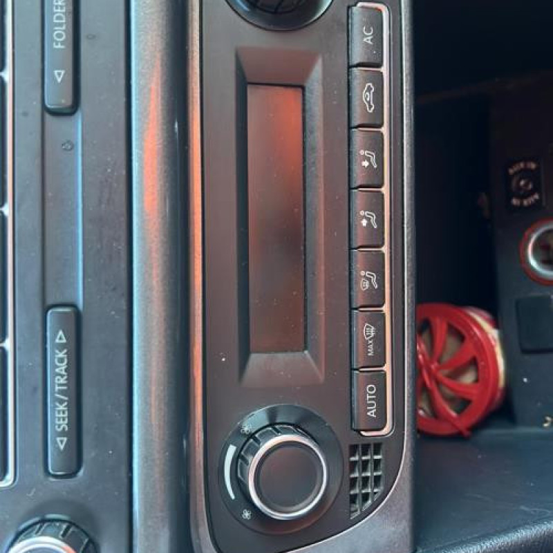 Commande chauffage VOLKSWAGEN POLO 5 Photo n°13