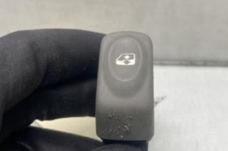 Interrupteur de leve vitre avant droit RENAULT TWINGO 1
