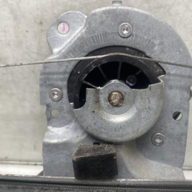 Leve vitre electrique avant gauche CITROEN C1 1 Photo n°4