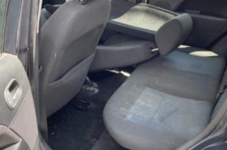 Interrupteur de leve vitre avant gauche FORD FIESTA 5
