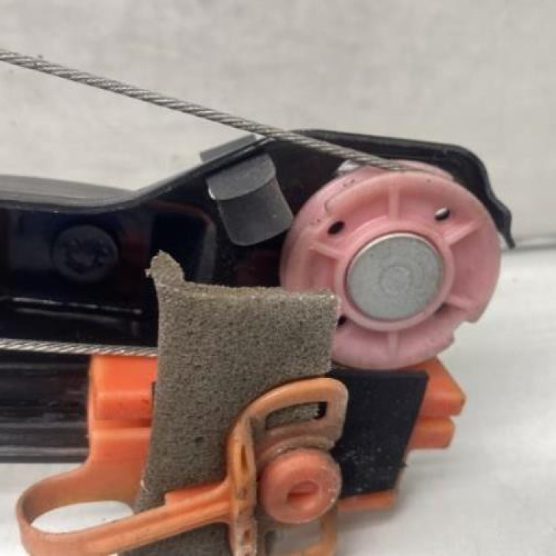 Leve vitre electrique avant droit FIAT GRANDE PUNTO Photo n°6