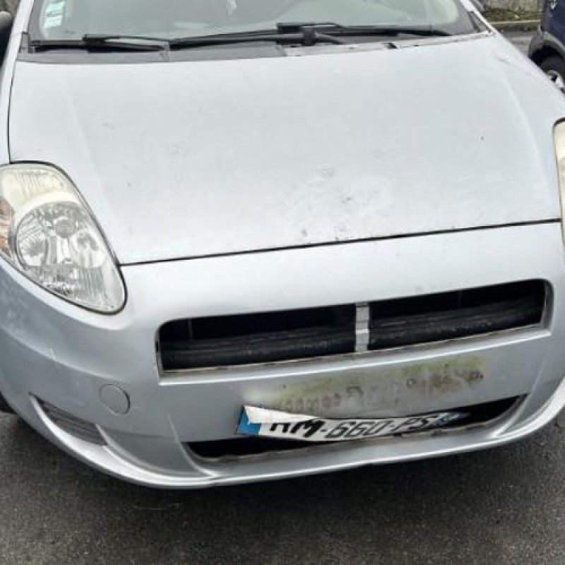 Leve vitre electrique avant droit FIAT GRANDE PUNTO Photo n°10
