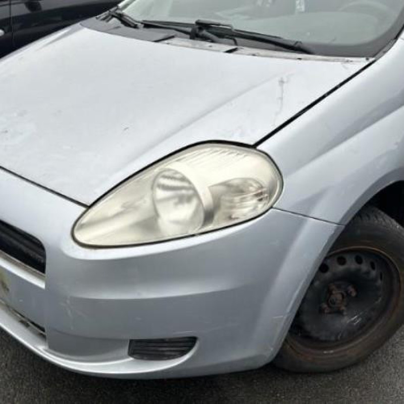 Leve vitre electrique avant droit FIAT GRANDE PUNTO Photo n°11