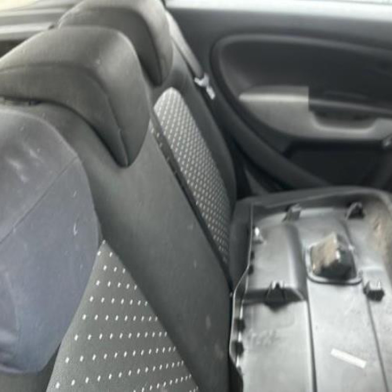 Leve vitre electrique avant droit FIAT GRANDE PUNTO Photo n°19