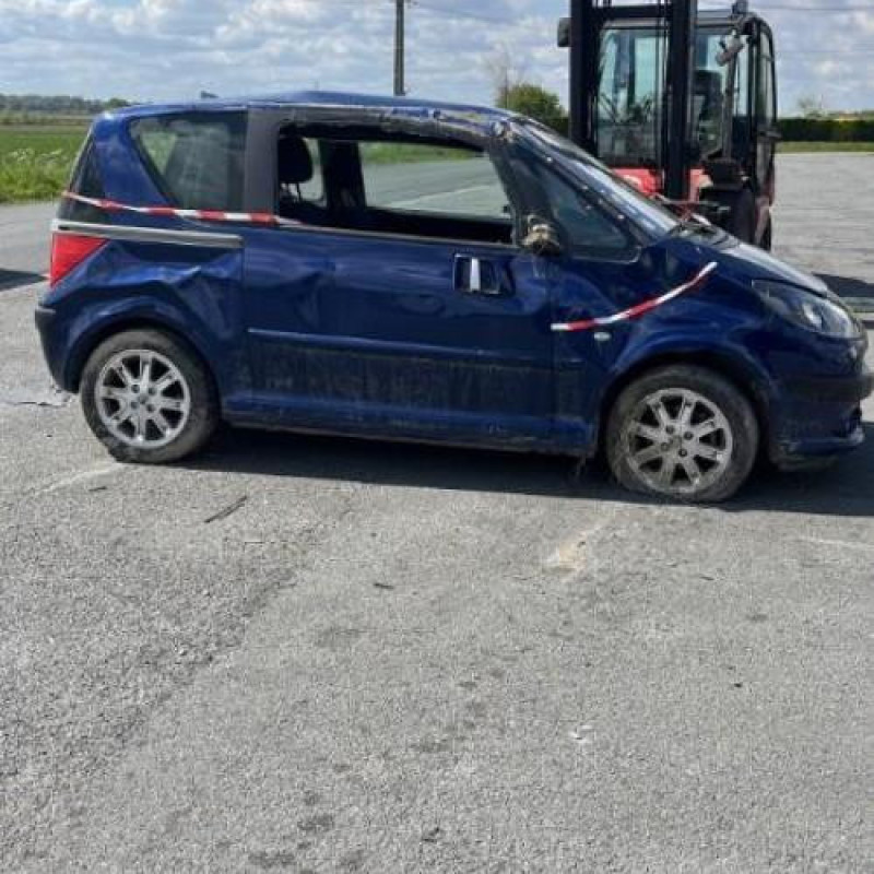 Air bag conducteur PEUGEOT 1007 Photo n°6