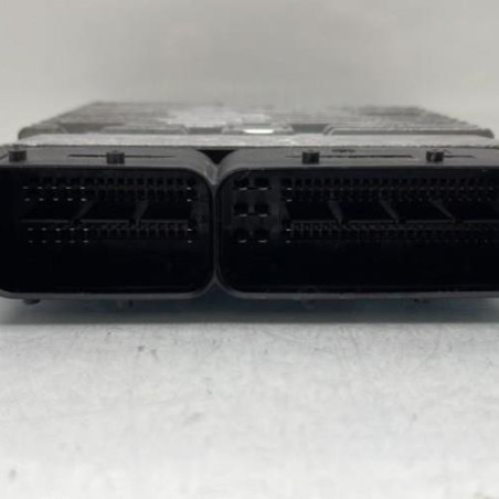 Calculateur moteur AUDI A1 1