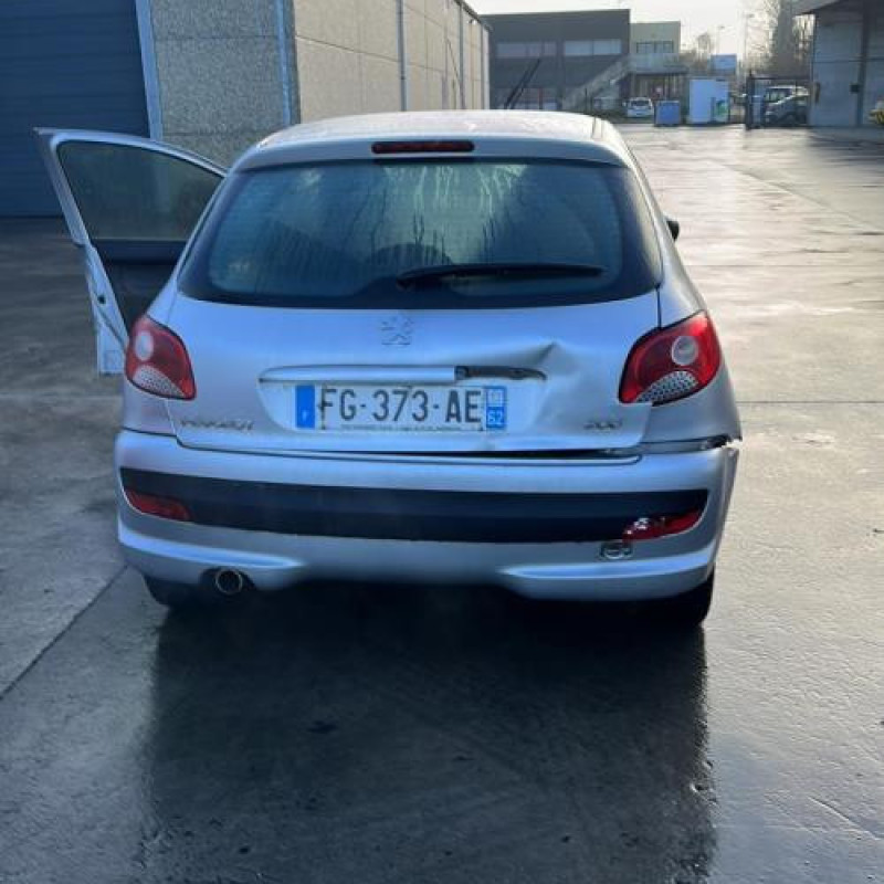 Verin de coffre PEUGEOT 206+ Photo n°7