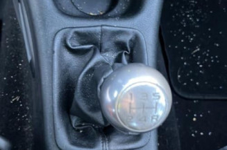 Verin de coffre PEUGEOT 206+