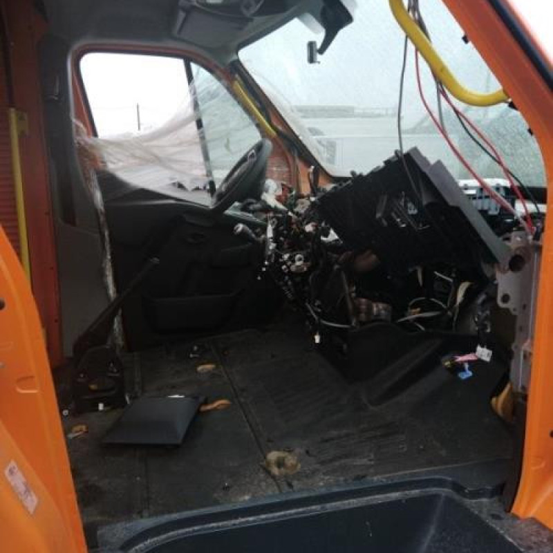 Demarreur RENAULT MASTER 3 Photo n°6