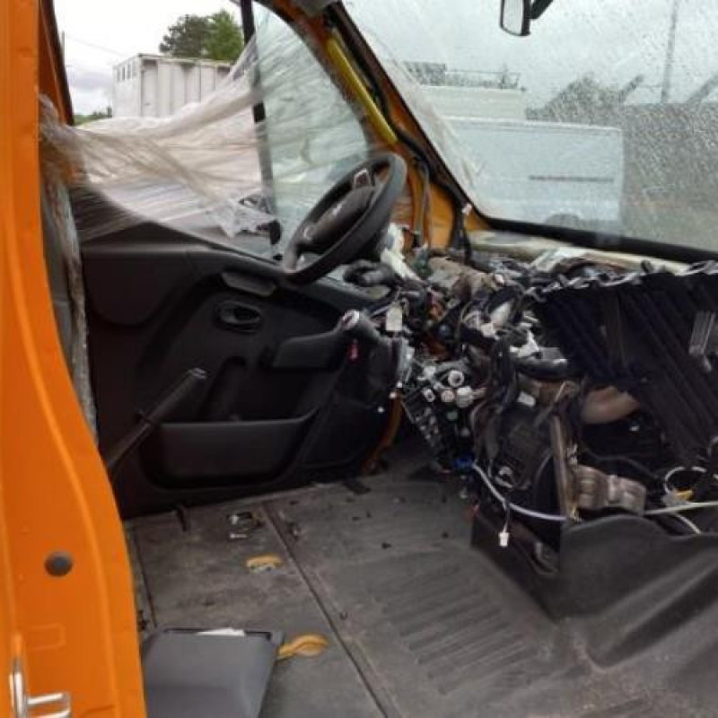 Demarreur RENAULT MASTER 3 Photo n°12