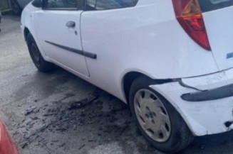 Feu arriere principal gauche (feux) FIAT PUNTO 2