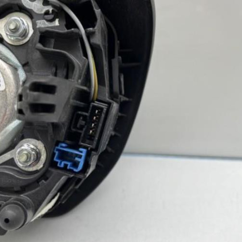 Air bag conducteur PEUGEOT 308 2 Photo n°4