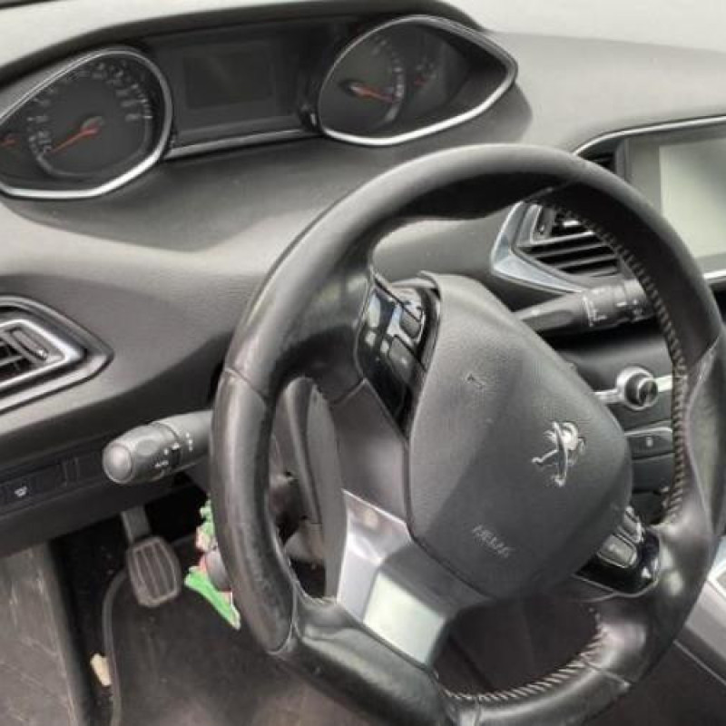 Air bag conducteur PEUGEOT 308 2 Photo n°19