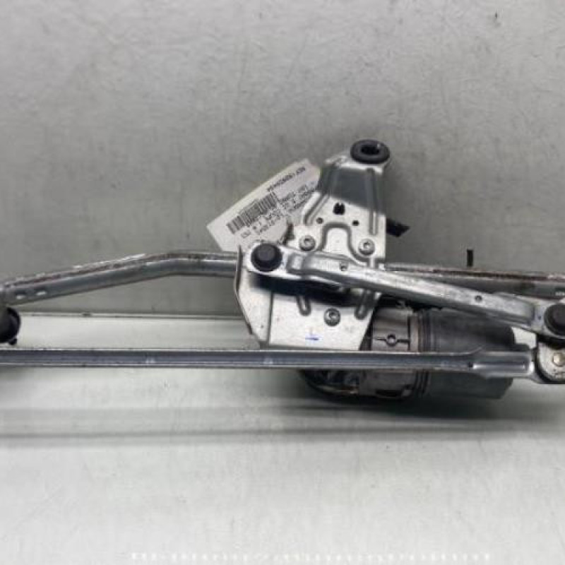 Moteur essuie glace avant VOLKSWAGEN PASSAT 5 Photo n°1