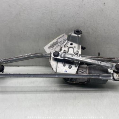 Moteur essuie glace avant VOLKSWAGEN PASSAT 5 Photo n°1