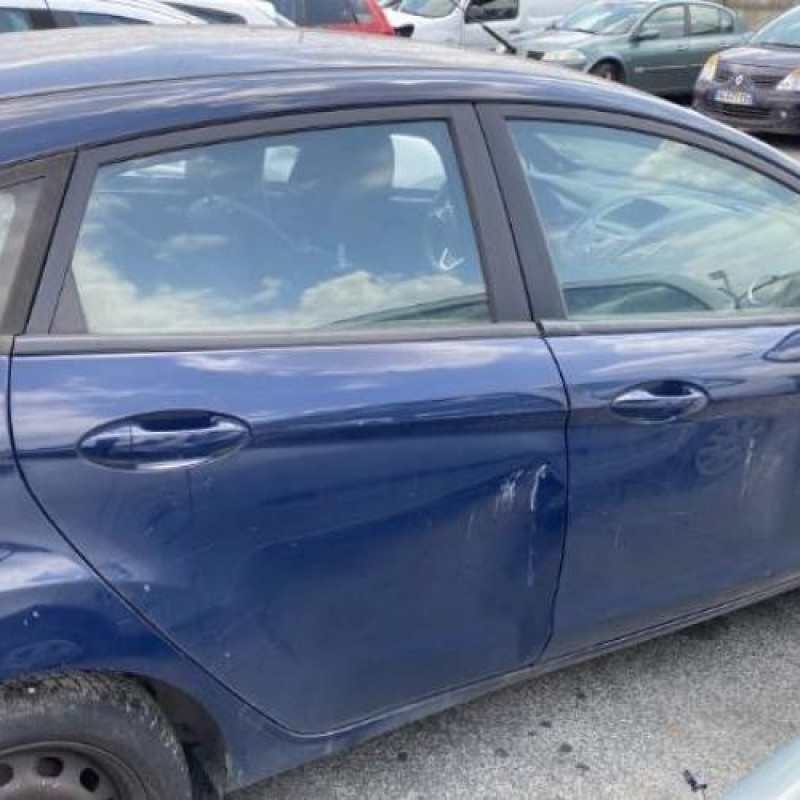 Feu arriere principal droit (feux) FORD FIESTA 6 Photo n°9