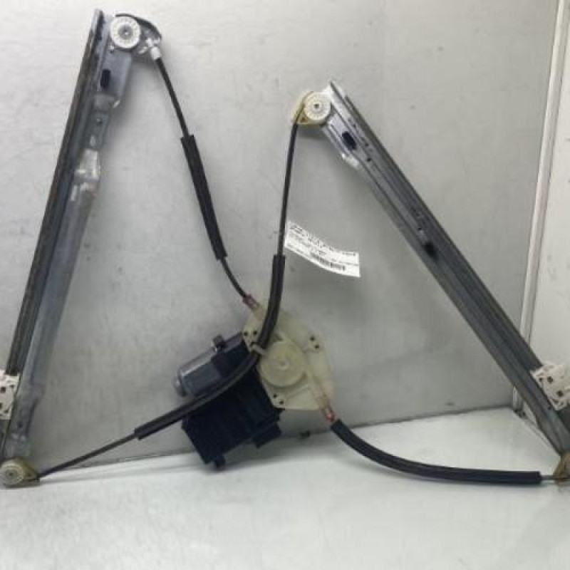 Leve vitre electrique avant droit CITROEN C4 PICASSO 1 Photo n°1