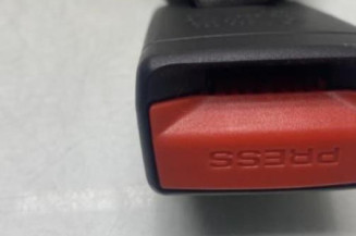 Attache ceinture arriere gauche BMW SERIE 1 F21