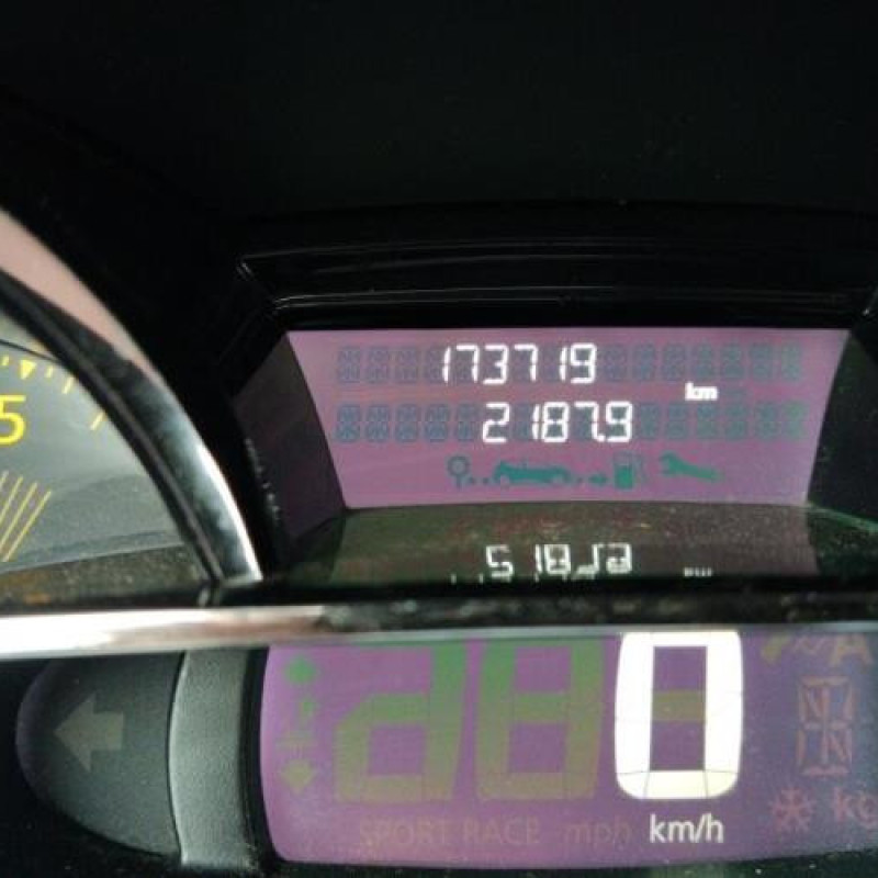 Moteur essuie glace avant RENAULT CLIO 4 Photo n°19