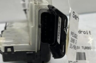 Serrure arriere droit PEUGEOT 208 2