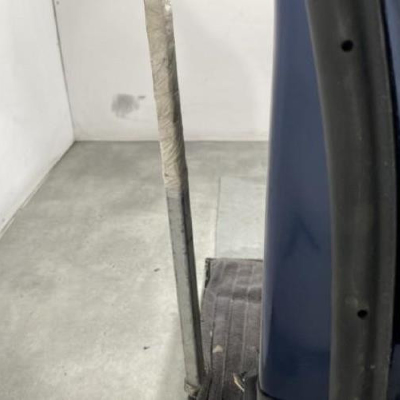 Porte arriere droit FORD FIESTA 6 Photo n°2