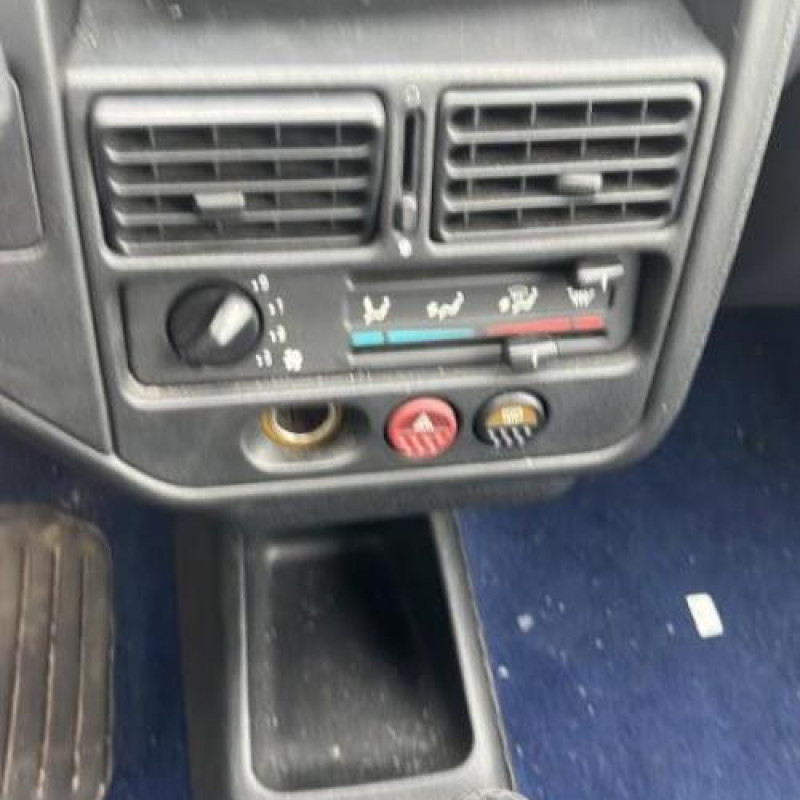 Boite de vitesses PEUGEOT 106 Photo n°8