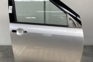 Porte avant droit SUZUKI SWIFT 3 Photo n°1