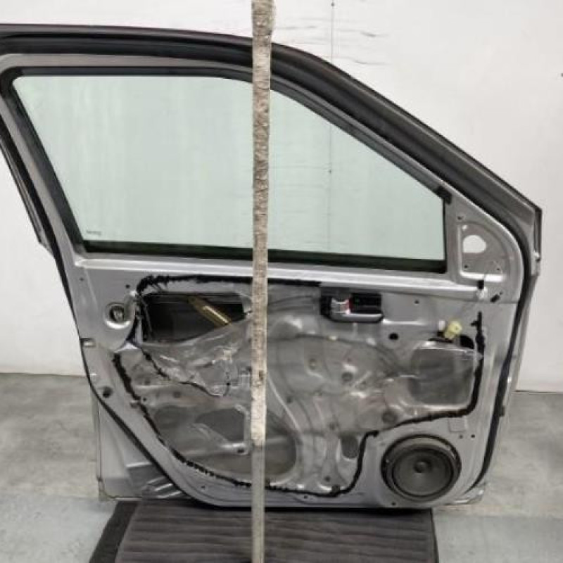 Porte avant gauche SUZUKI SWIFT 3 Photo n°5