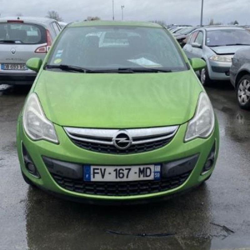 Feu arriere principal droit (feux) OPEL CORSA D Photo n°8