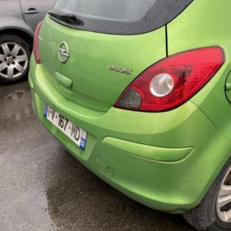 Feu arriere principal droit (feux) OPEL CORSA D Photo n°12