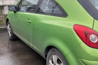 Feu arriere principal droit (feux) OPEL CORSA D