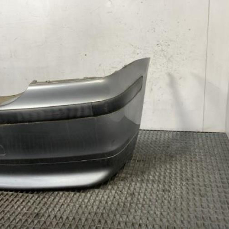 Pare choc arriere BMW SERIE 3 E46 Photo n°3