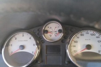 Porte avant droit PEUGEOT 207
