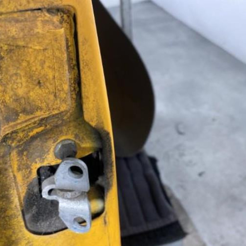 Porte avant droit CITROEN SAXO Photo n°4