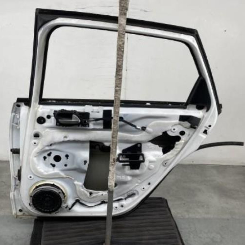 Porte arriere droit CITROEN C4 2 Photo n°7