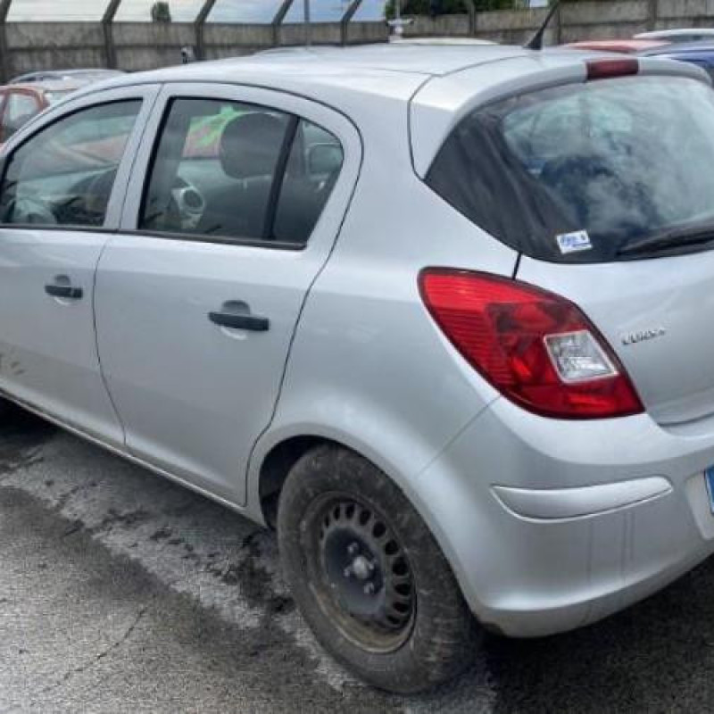 Aile avant gauche OPEL CORSA D Photo n°9