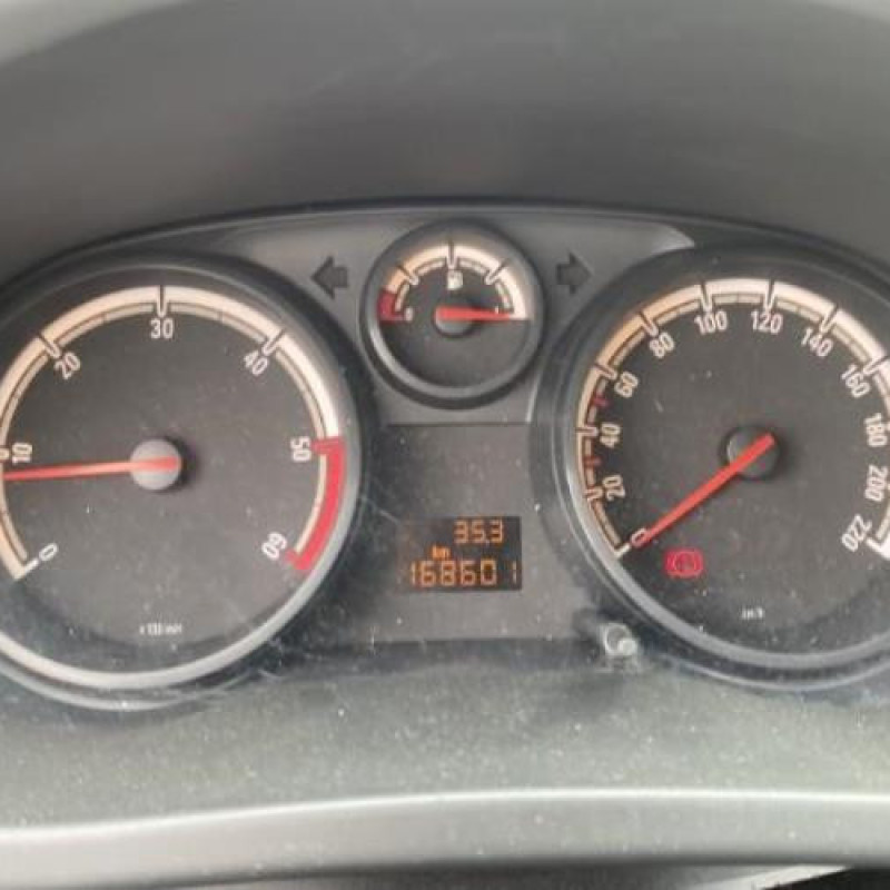 Aile avant gauche OPEL CORSA D Photo n°15