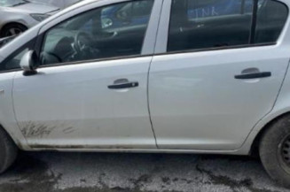 Aile avant gauche OPEL CORSA D