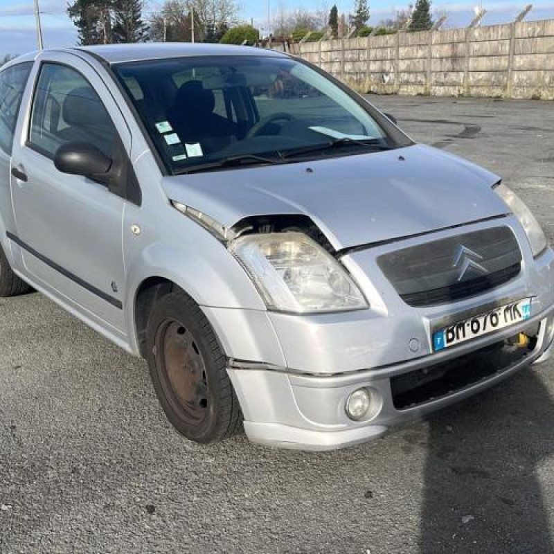 Porte avant droit CITROEN C2 Photo n°10