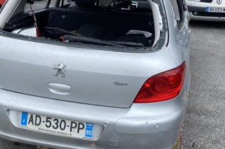 Serrure avant gauche PEUGEOT 307
