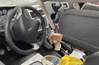 Serrure avant gauche PEUGEOT 307