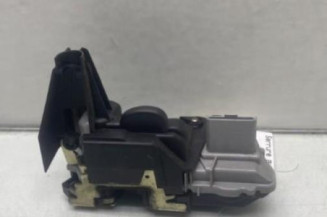 Serrure avant droit PEUGEOT 307